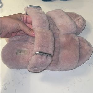 ugg fuzzy slippers